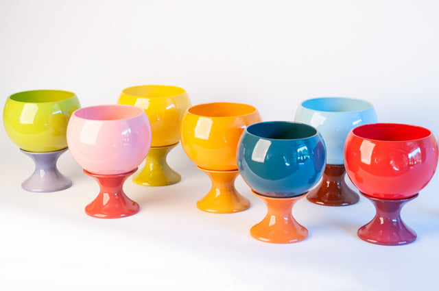 Feeling Colorful - New Planters in 16 Colors