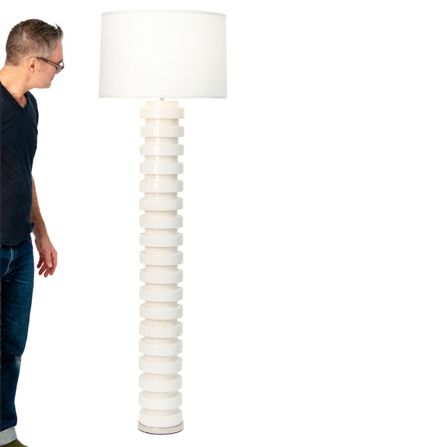 Wide Tooth Floor Lamp