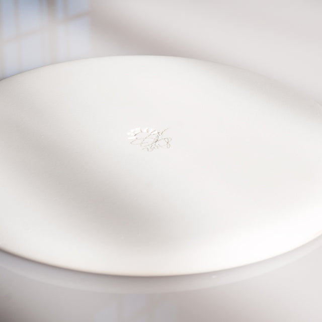 JS 158 Bright White Tableware Set Detail 4