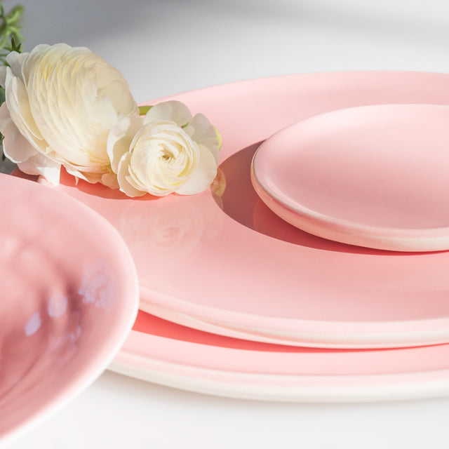 JS 158 Pink Tableware Set Detail 1